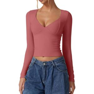 QINSEN Women’s Long Sleeve V Neck T Shirts Double Lined Crop Top Seamed Cup Going Out Tops(Merlot)