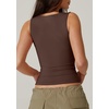 QINSEN Women’s Sweetheart Neck Sleeveless Crop Tank Form-Fitting Wide Strap Top for Casual Active Wear(Chestnut)