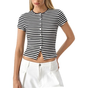 QINSEN Women’s Crewneck Short Sleeve T Shirts Ribbed Button Going Out Trendy Tops(Black-white)
