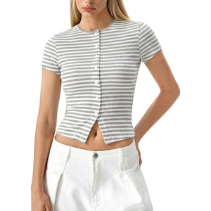 QINSEN Women’s Crewneck Short Sleeve T Shirts Ribbed Button Going Out Trendy Tops(Gray-white)